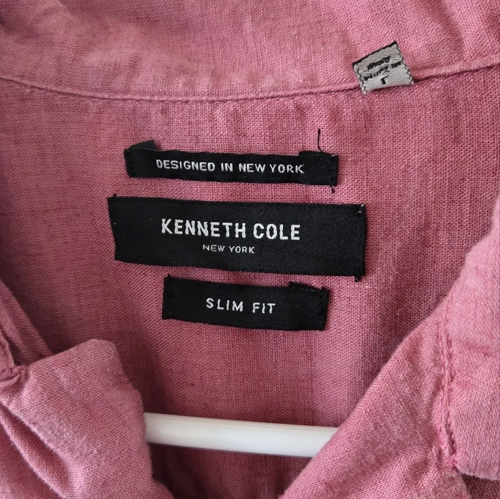 3/$20 Kenneth Cole Men's Pink Casual Button Down Shirt - Picture 2 of 2